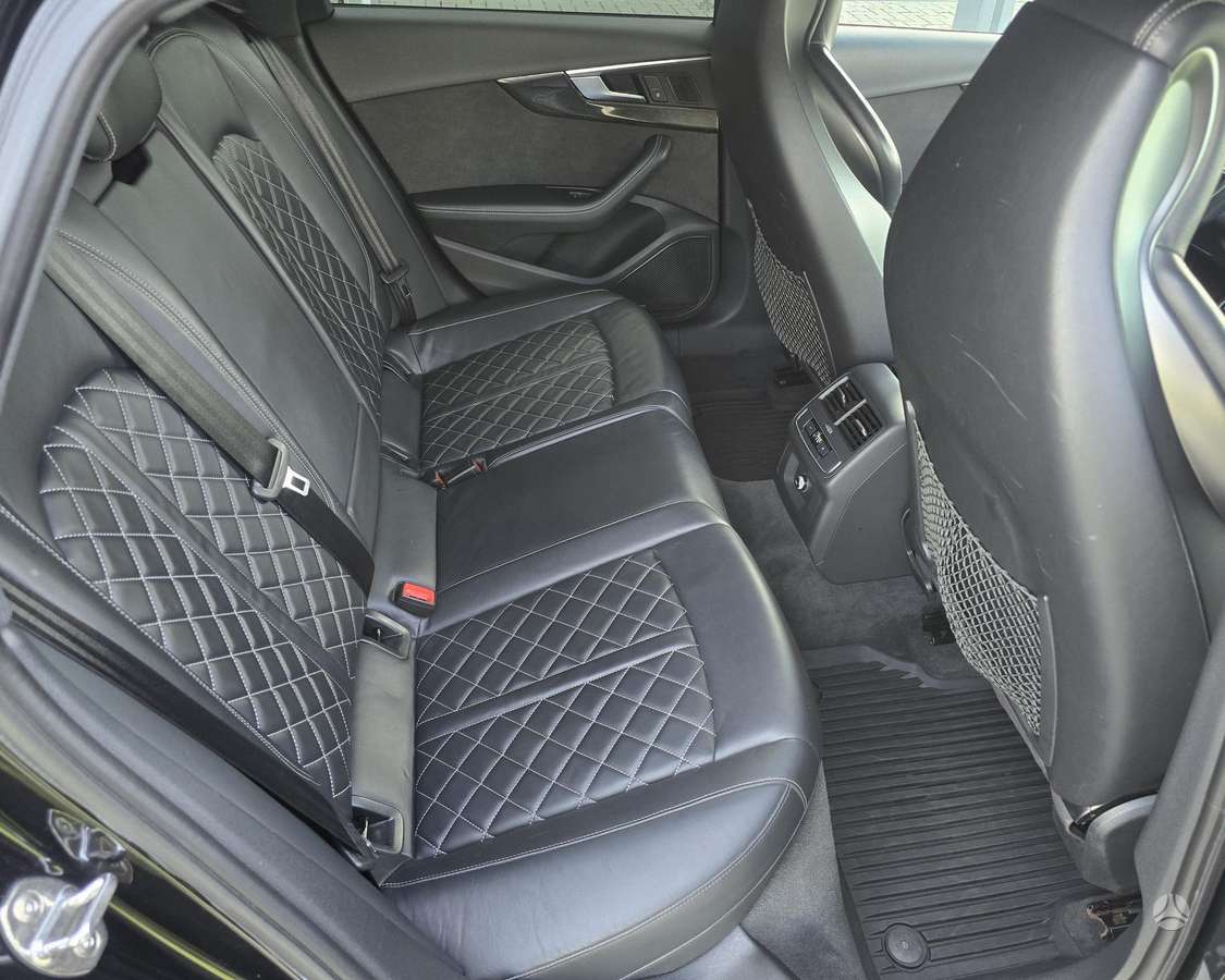 Audi S4, 3.0 l., Седан