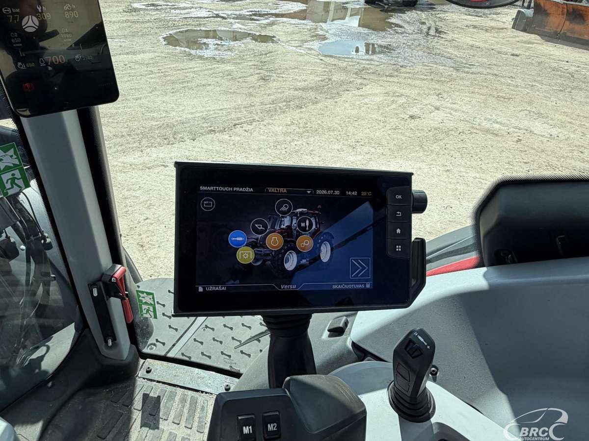 Valtra N155E Frontalinis krautuvas .., traktoriai
