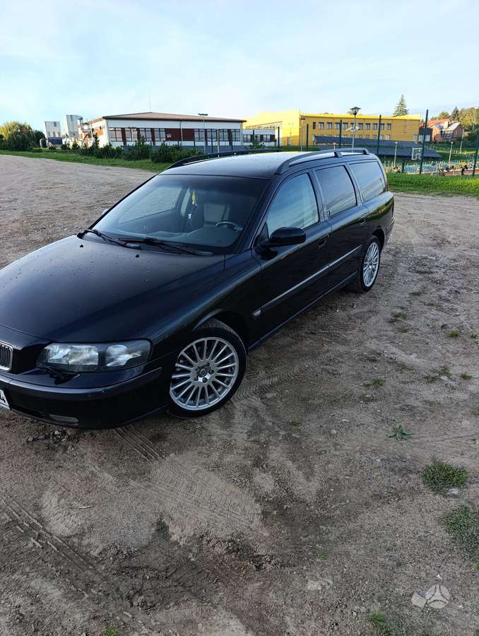 Volvo V70, 2.4 l., wagon
