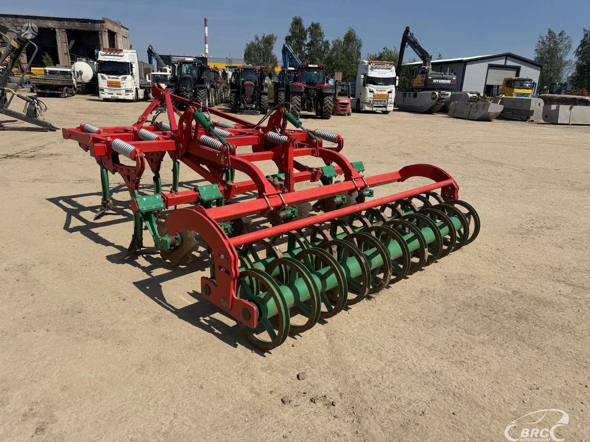 AGRO-MASZ Runner30, scrapers, scrubbers