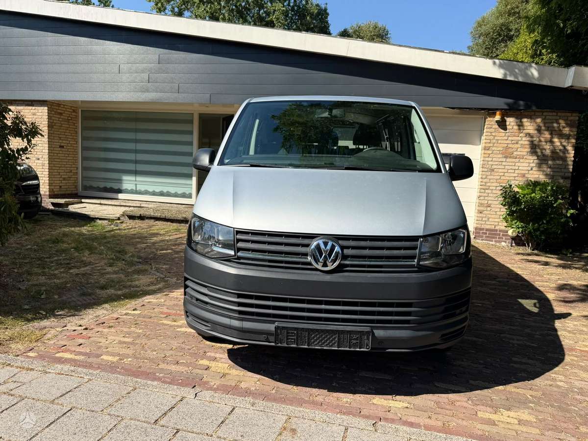 Volkswagen Transporter - 4