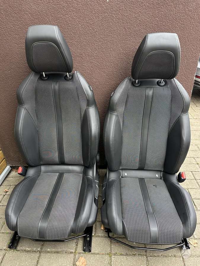 Peugeot 2008 door upholstery, seats