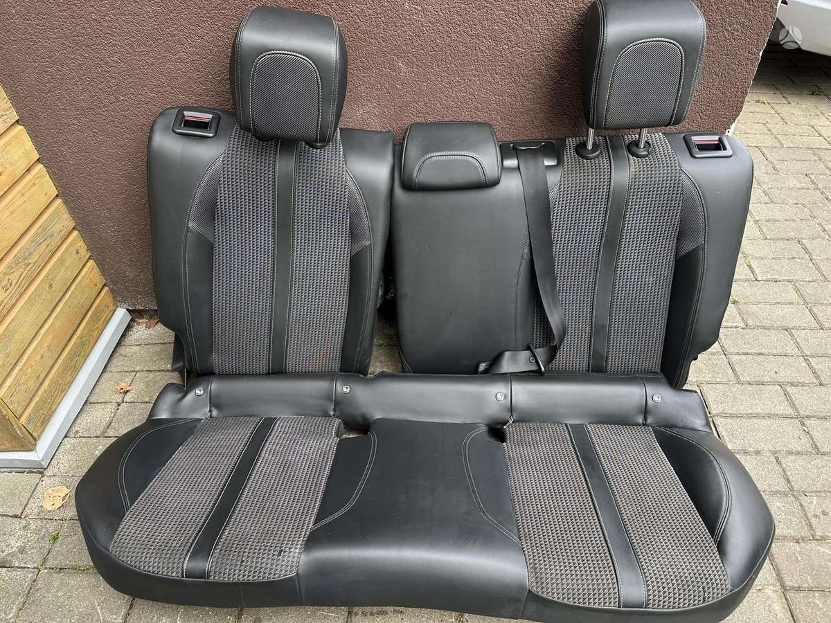 Peugeot 2008 door upholstery, seats