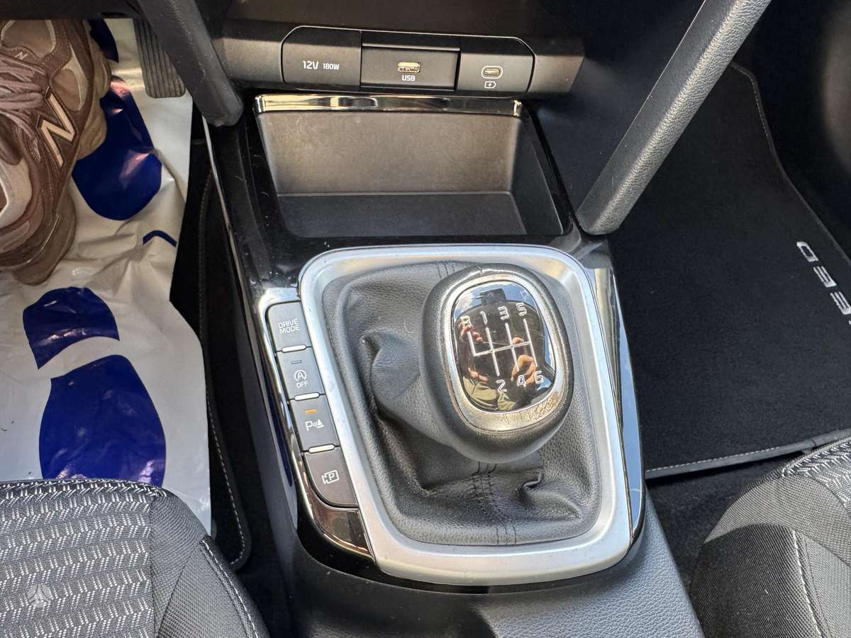 Kia Ceed, 1.6 l., Универсал