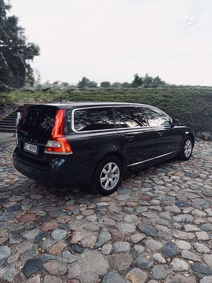 Volvo V70, 2.0 l., Универсал