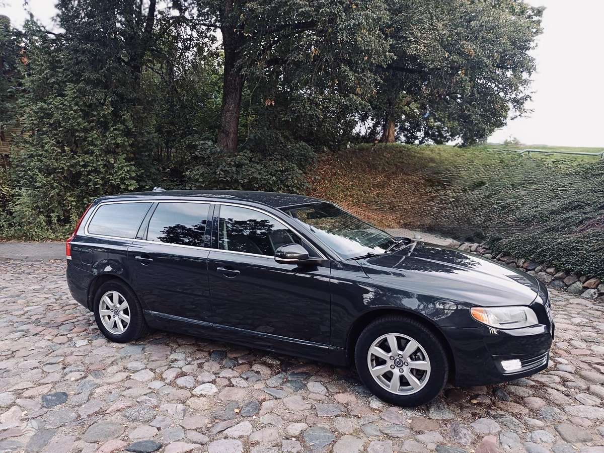 Volvo V70, 2.0 l., Универсал