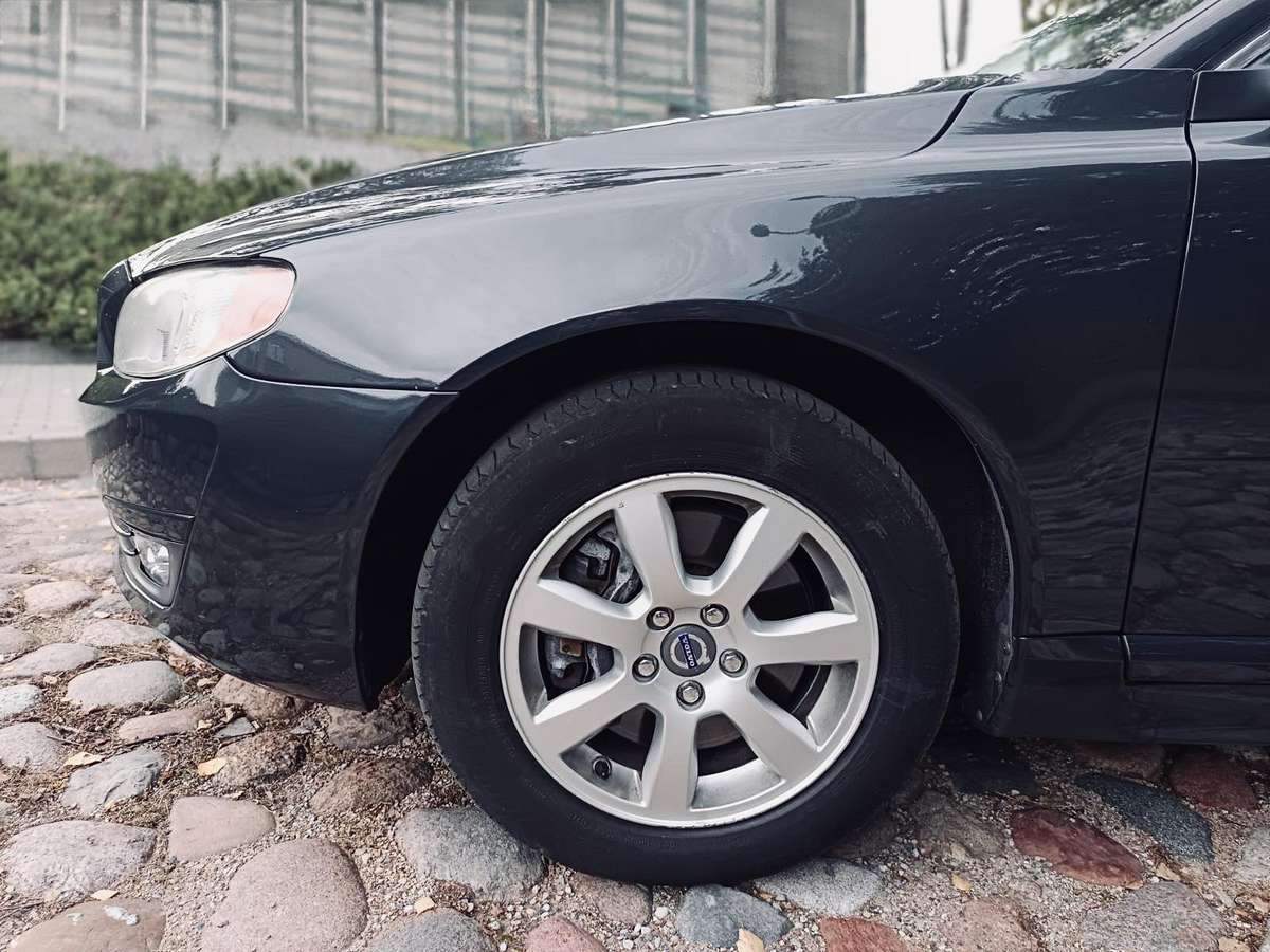 Volvo V70, 2.0 l., Универсал