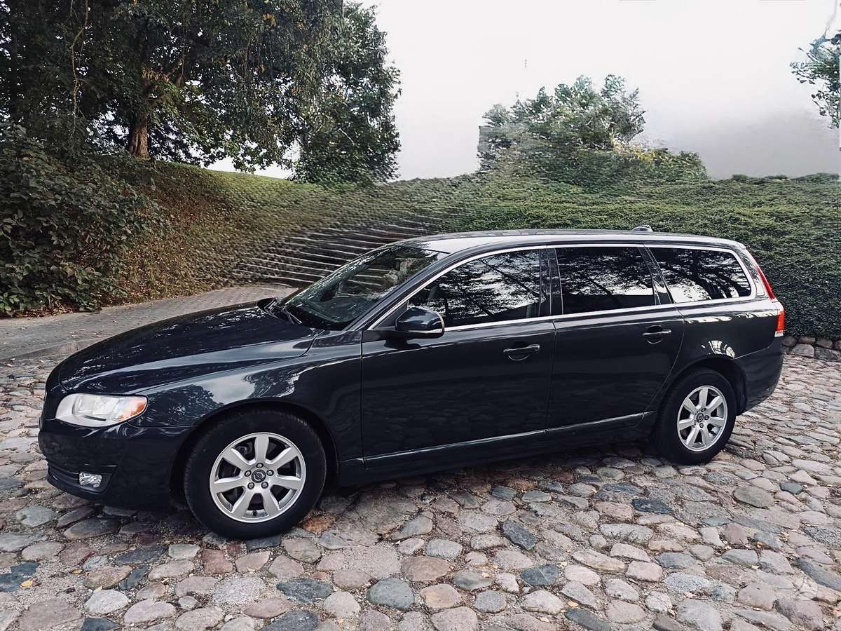 Volvo V70, 2.0 l., Универсал