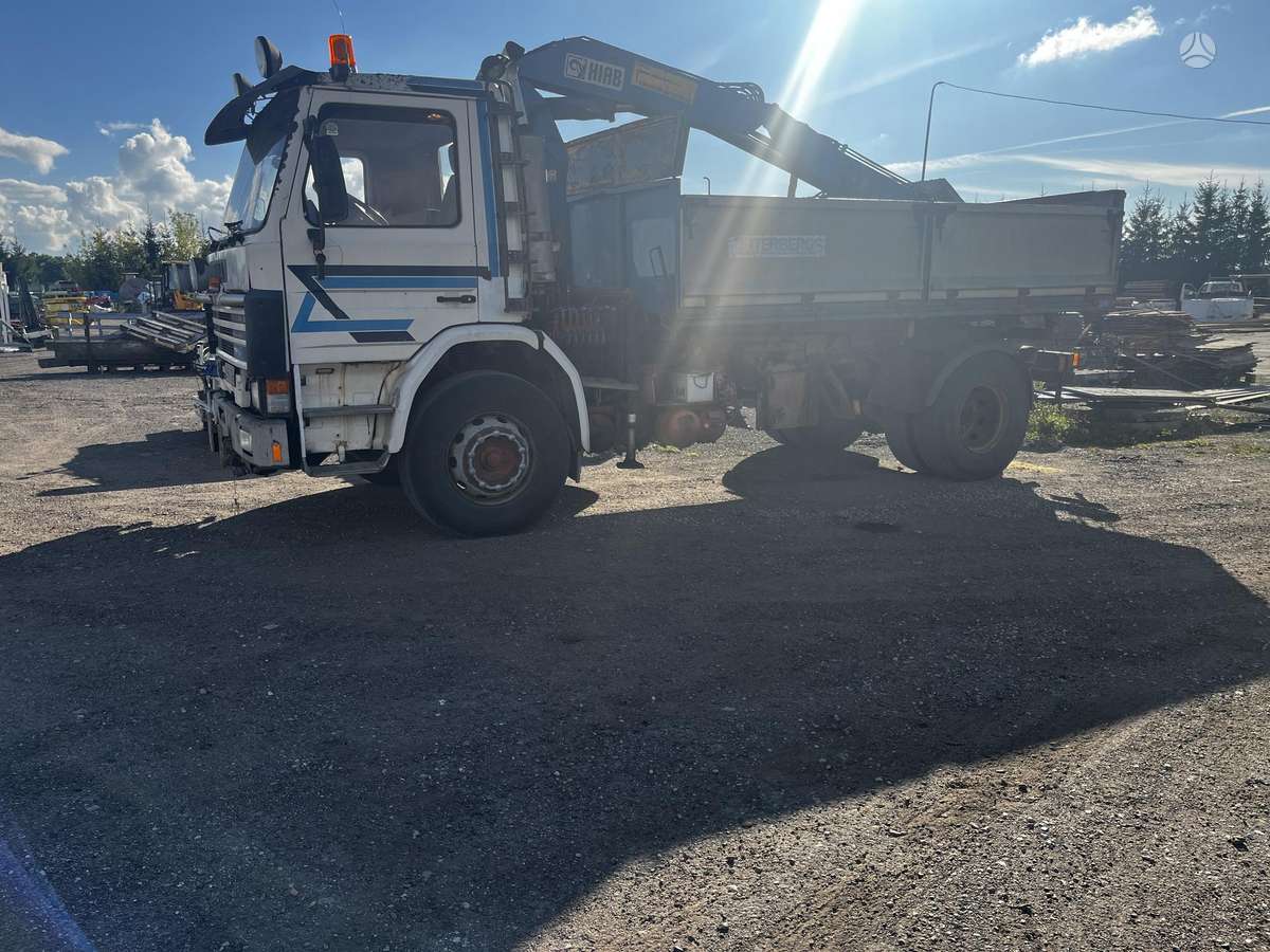 Scania 82, dumpers with crane