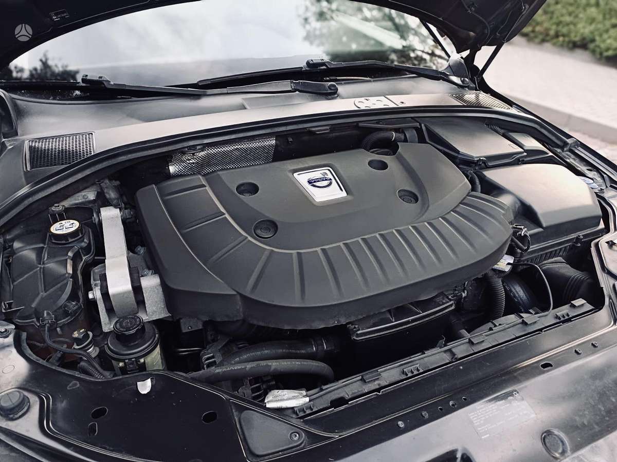 Volvo V70, 2.0 l., Универсал