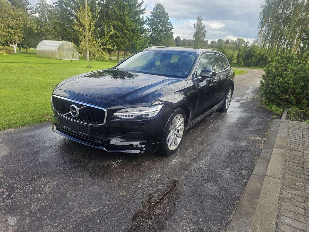 Volvo V90 - 1