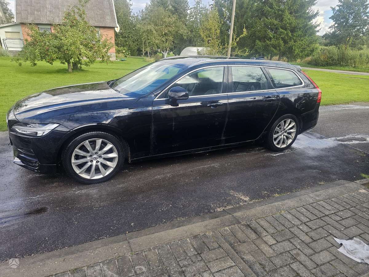 Volvo V90 - 5