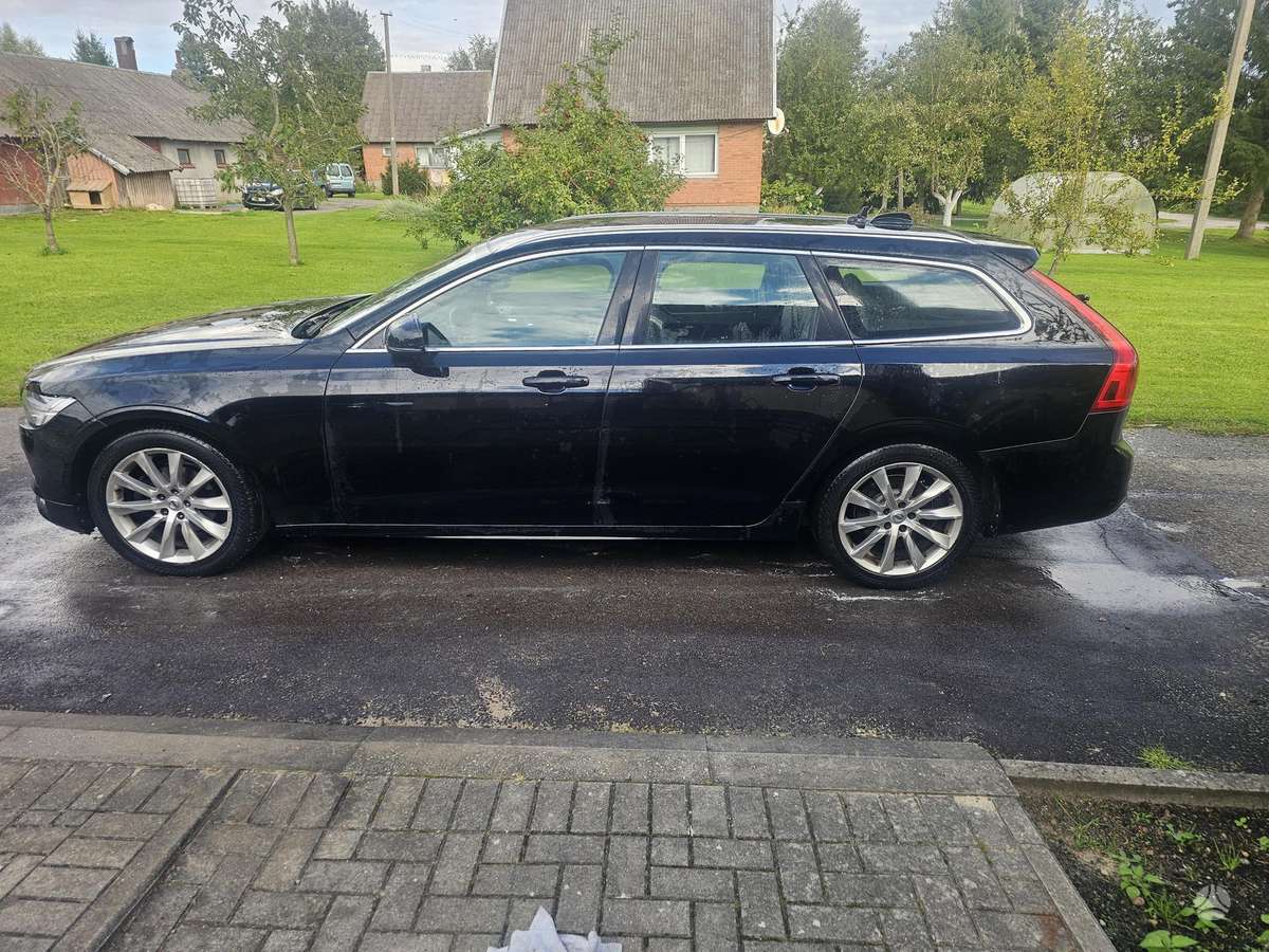 Volvo V90 - 7
