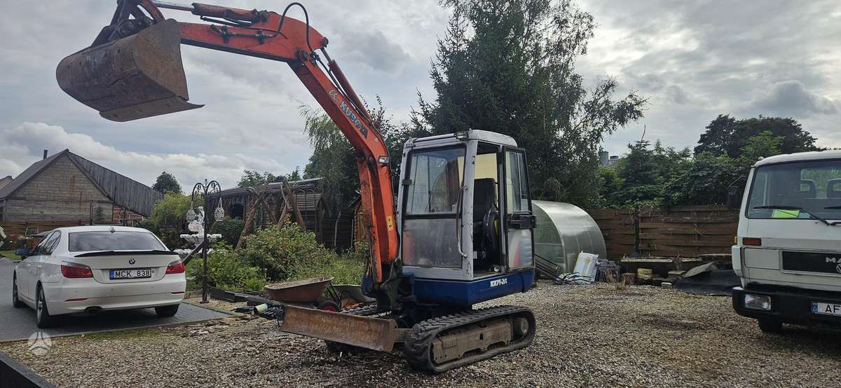 Kubota KR71-2, мини-экскаваторы