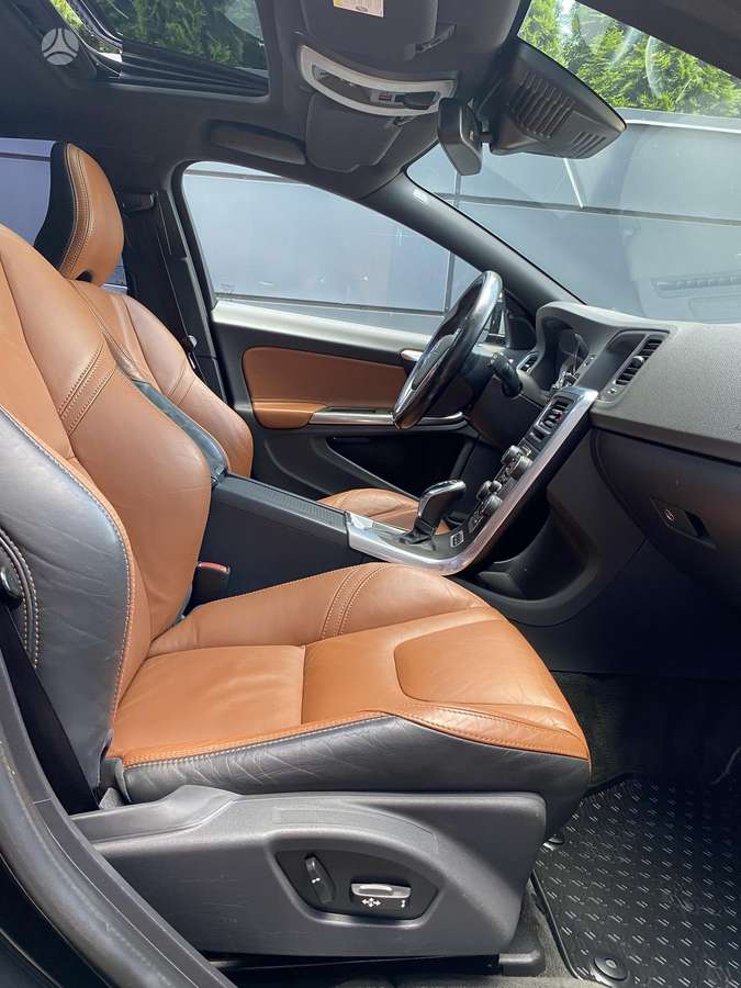 Volvo V60, 2.4 l., Универсал