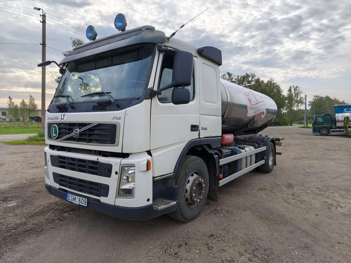 Volvo FM9.340, milk trucks