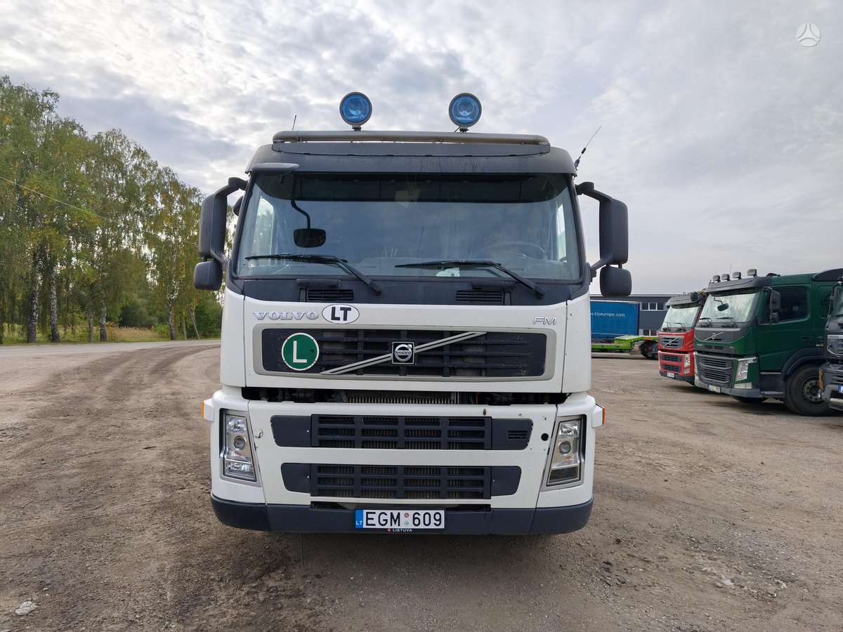 Volvo FM9.340, milk trucks