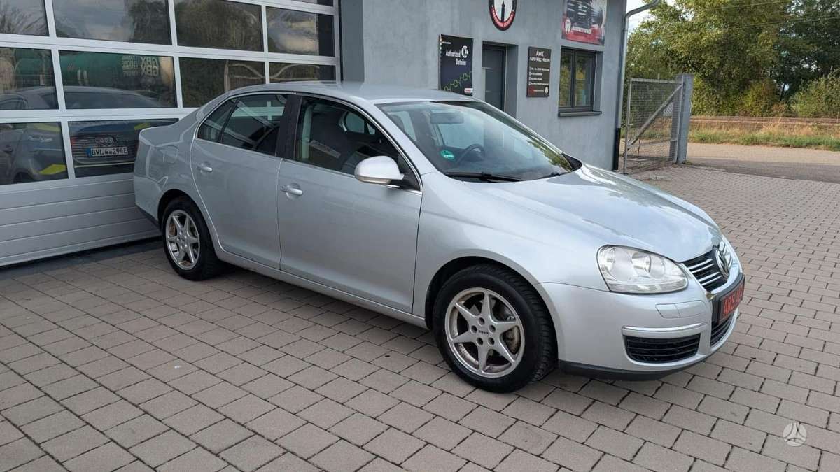 Volkswagen Jetta dalimis