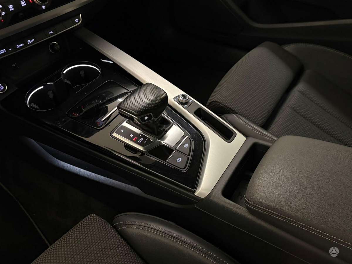 Audi A4, 2.0 l., Универсал