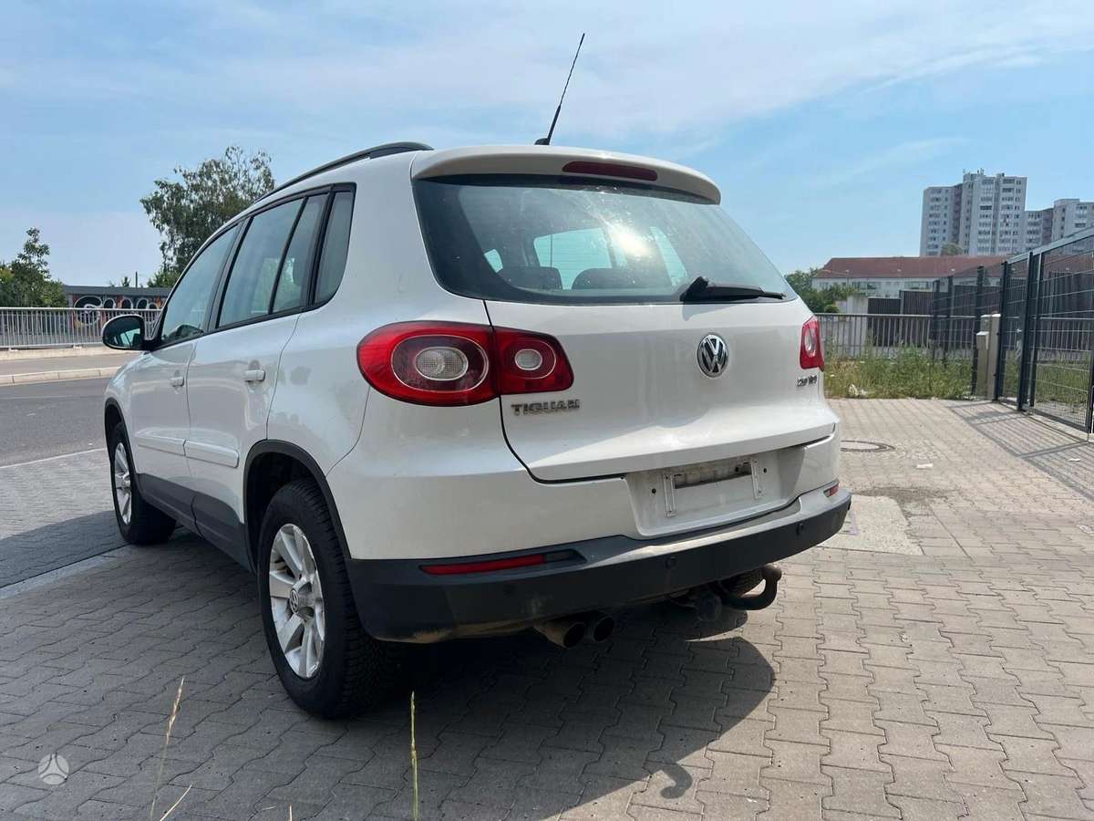 Volkswagen Touran по частям