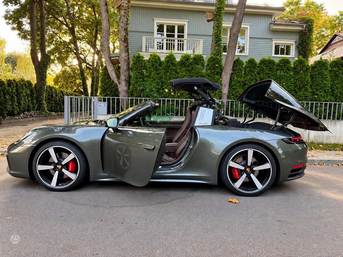 Porsche 911 - 8