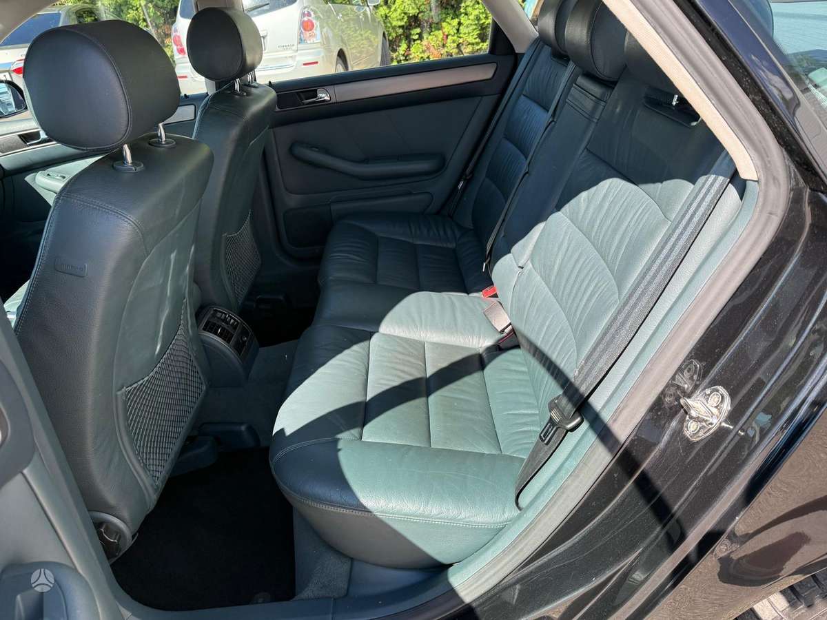 Audi A6, 1.9 l., Седан