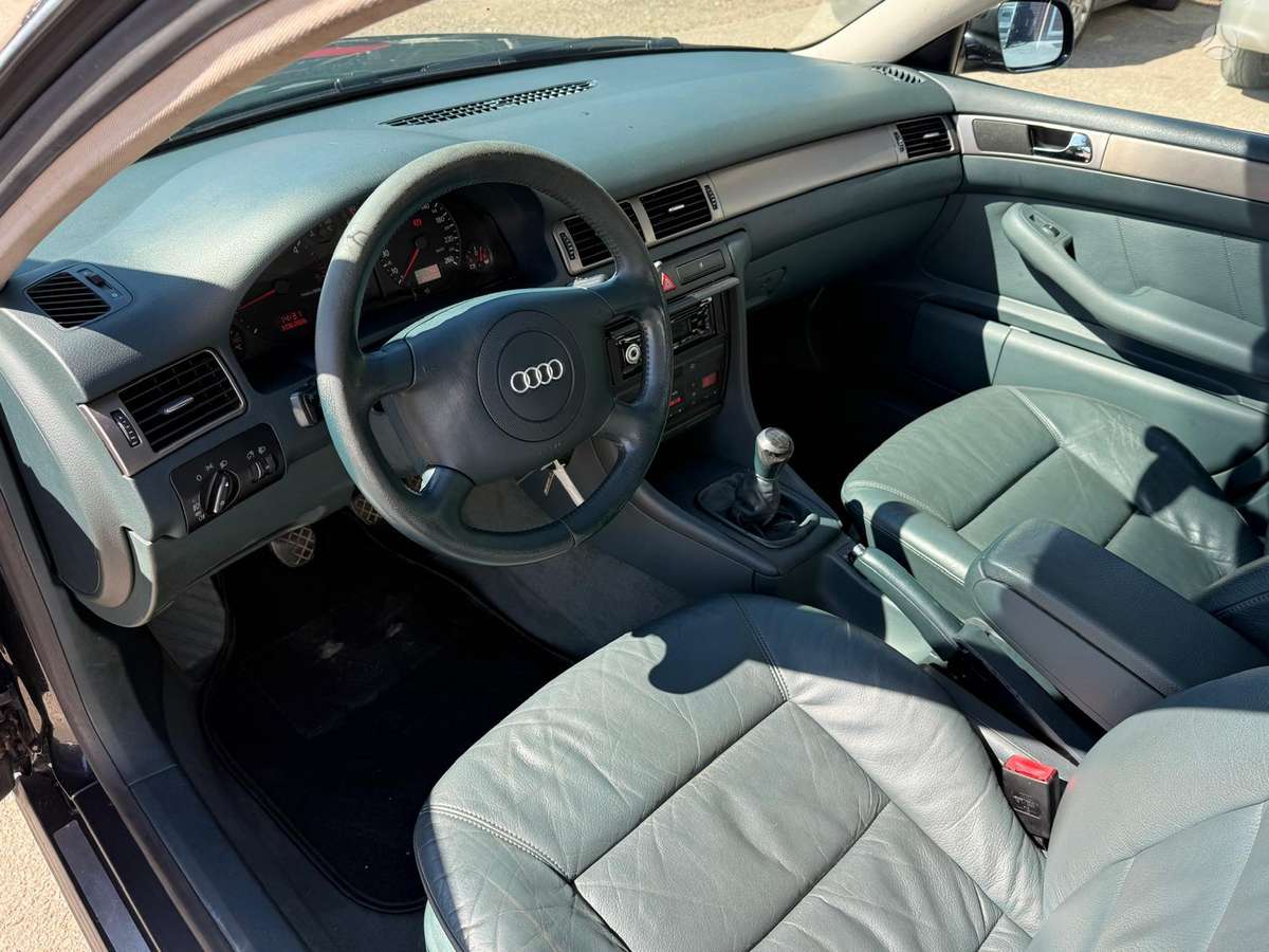 Audi A6, 1.9 l., Седан
