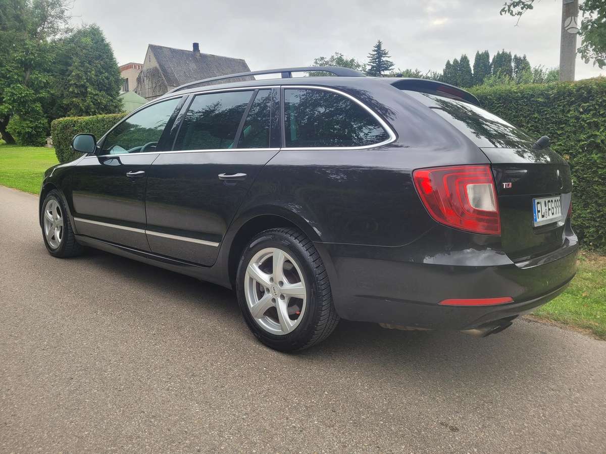 Skoda Superb, 2.0 l., wagon