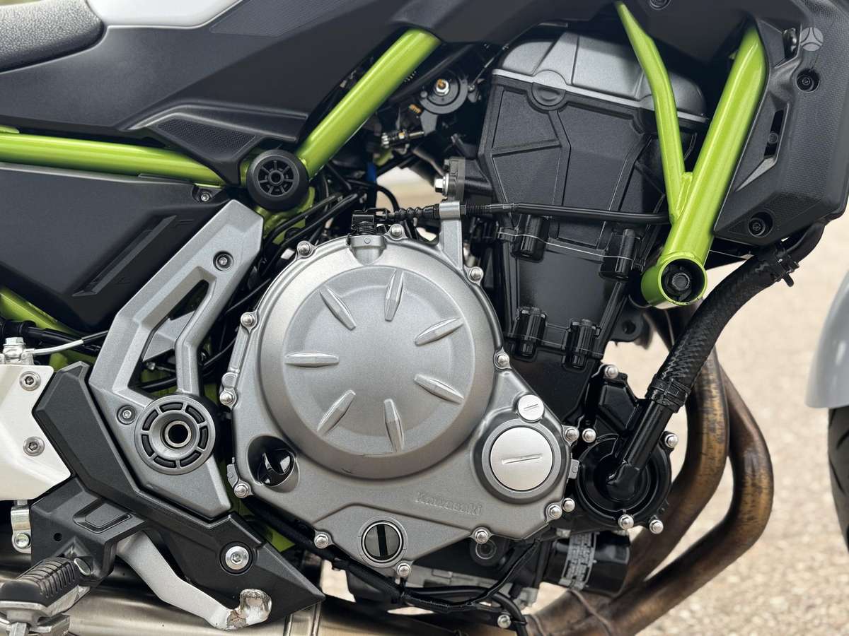 Kawasaki Z 650cc, street / classic