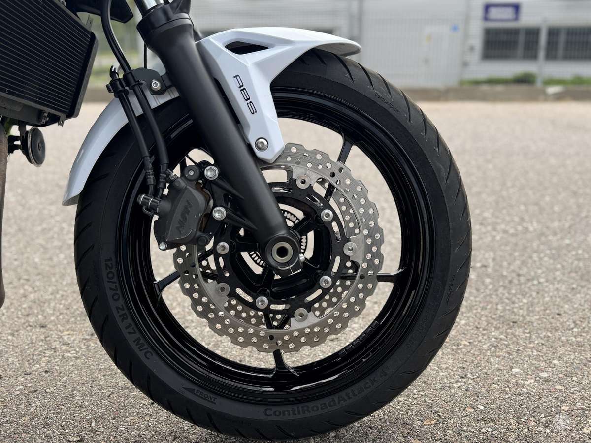 Kawasaki Z 650cc, street / classic