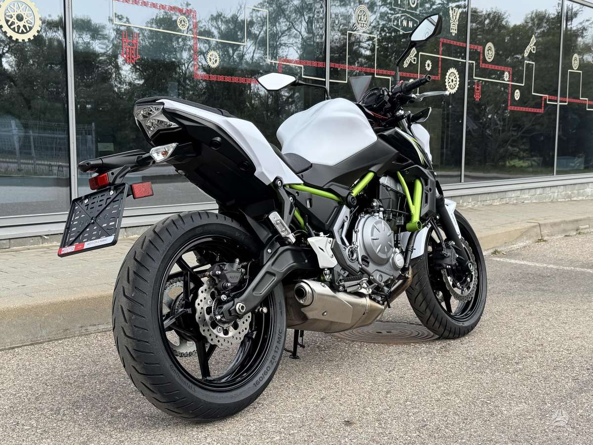 Kawasaki Z 650cc, street / classic