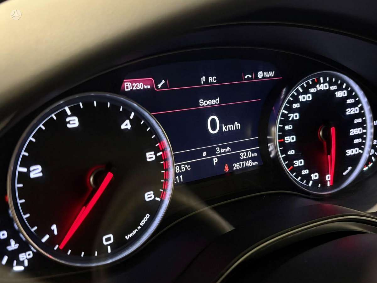 Audi A6, 3.0 l., wagon