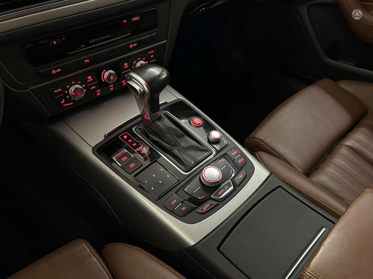 Audi A6, 3.0 l., wagon