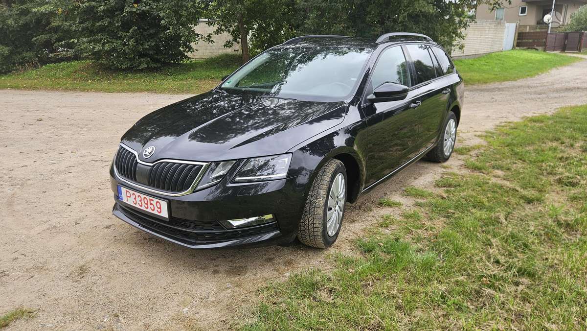 Škoda Octavia - 2