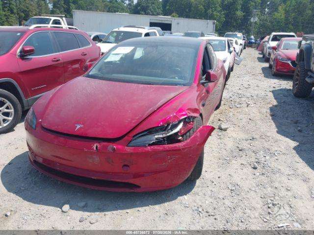 Tesla Model 3, saloon / sedan