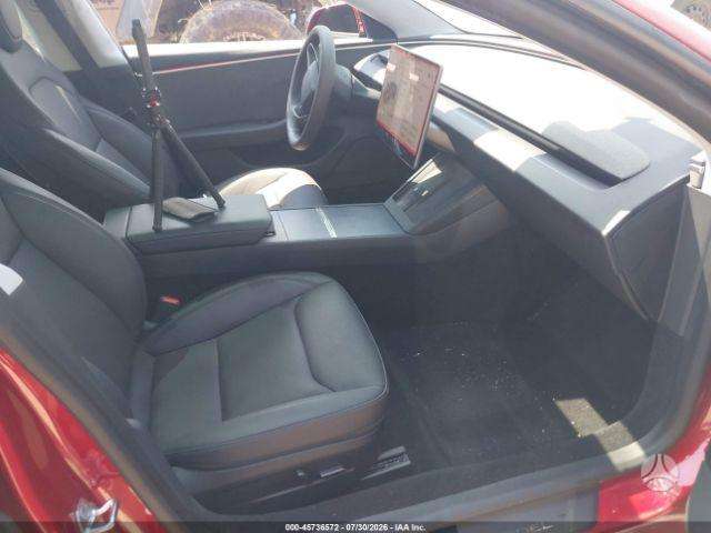 Tesla Model 3, saloon / sedan