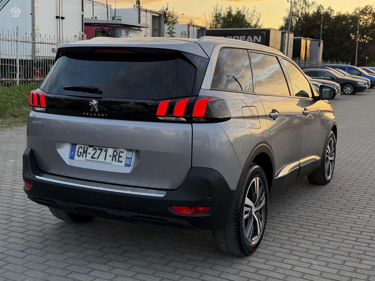 Peugeot 5008 - 7
