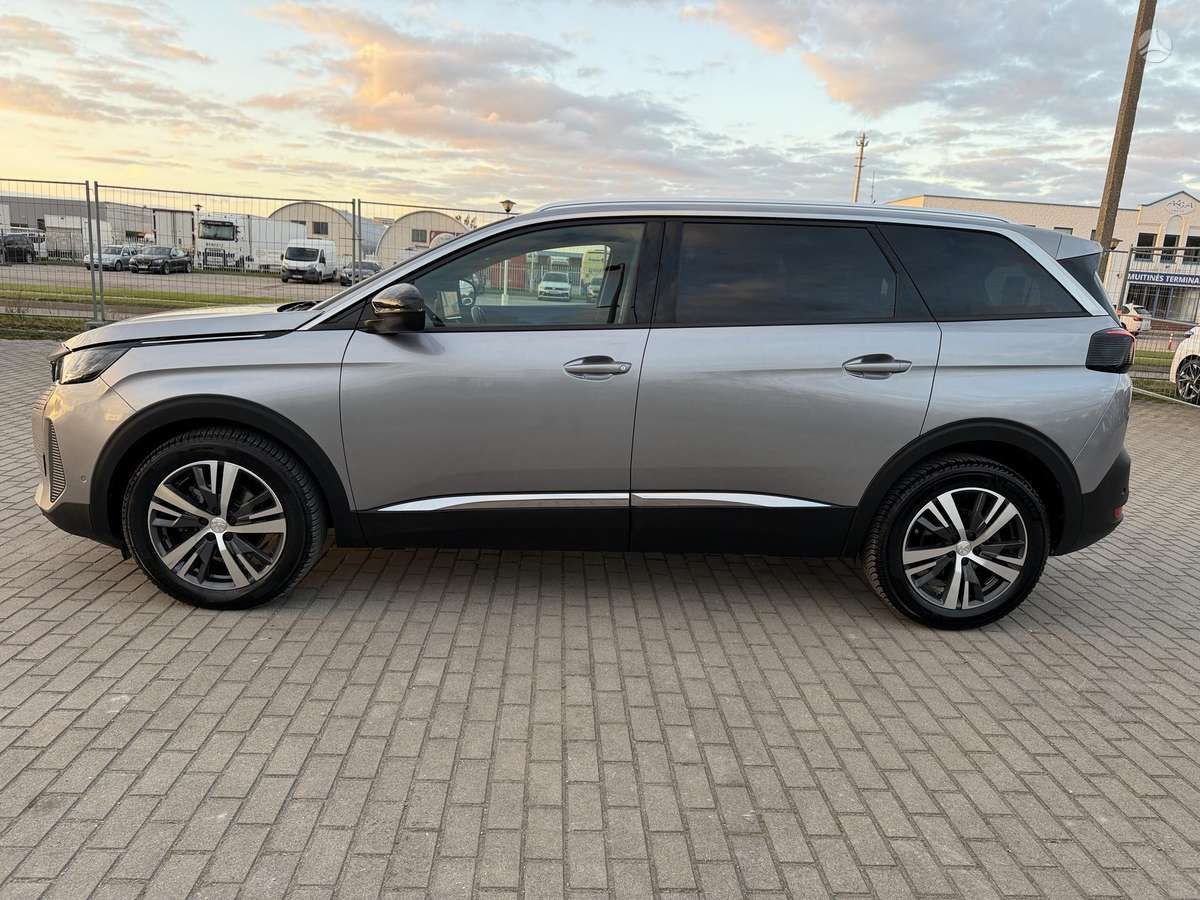Peugeot 5008 - 12