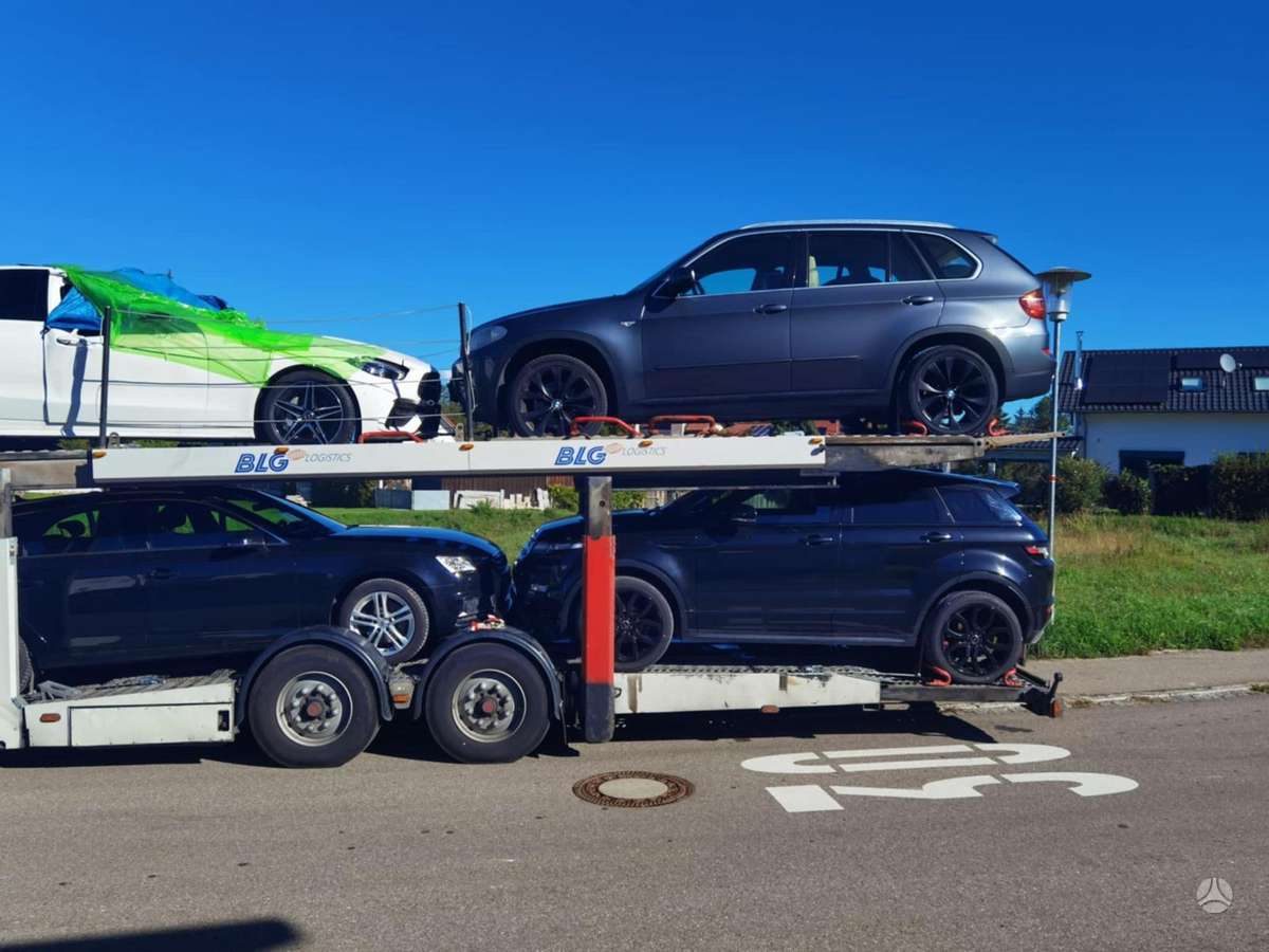Land Rover Evoque, 2.2 l., off-road / crossover