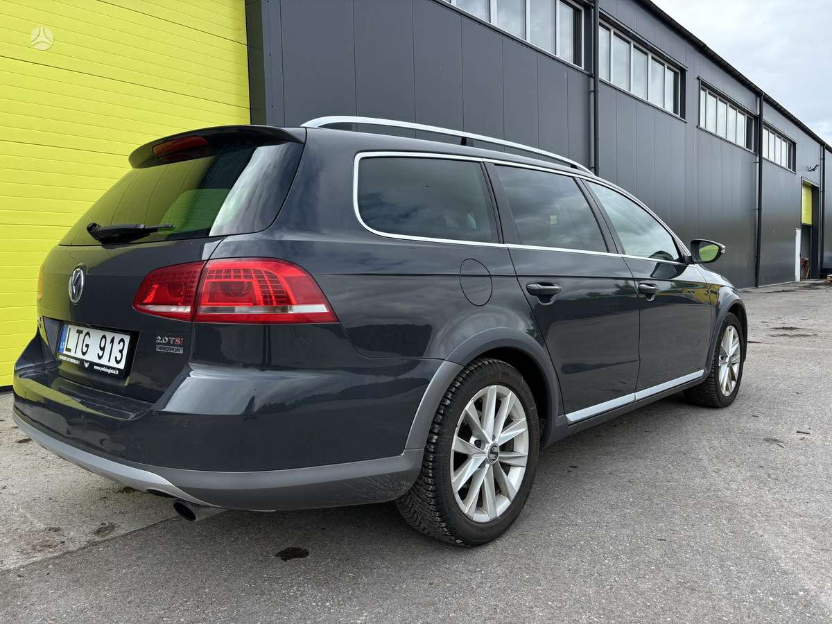 Volkswagen Passat - 5