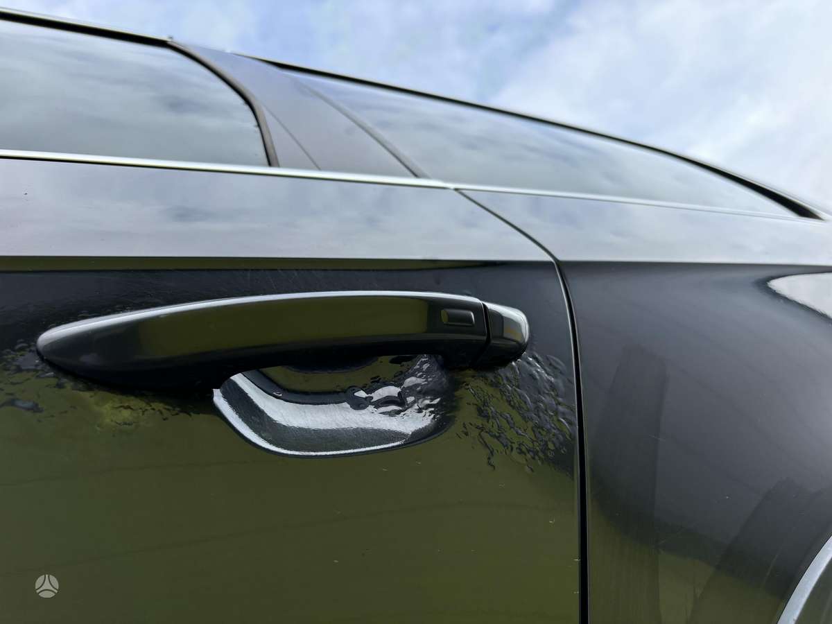Volkswagen Passat - 12