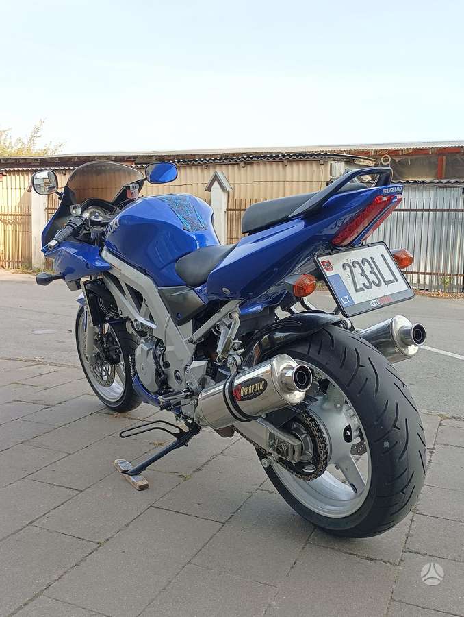Suzuki SV 1000cc, street / classic