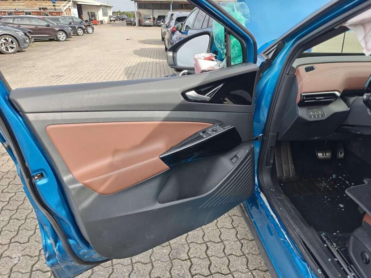 Volkswagen ID.4 - 6