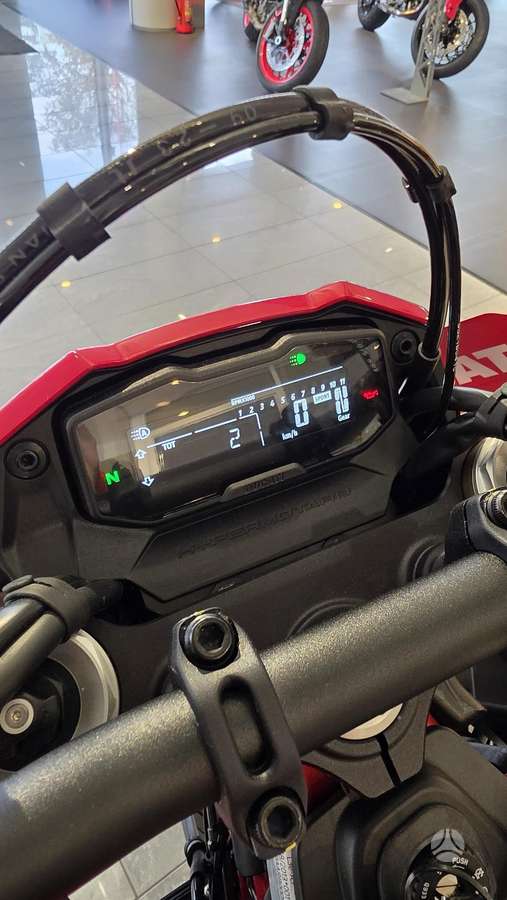 Ducati Hypermotard 659cc, supermoto