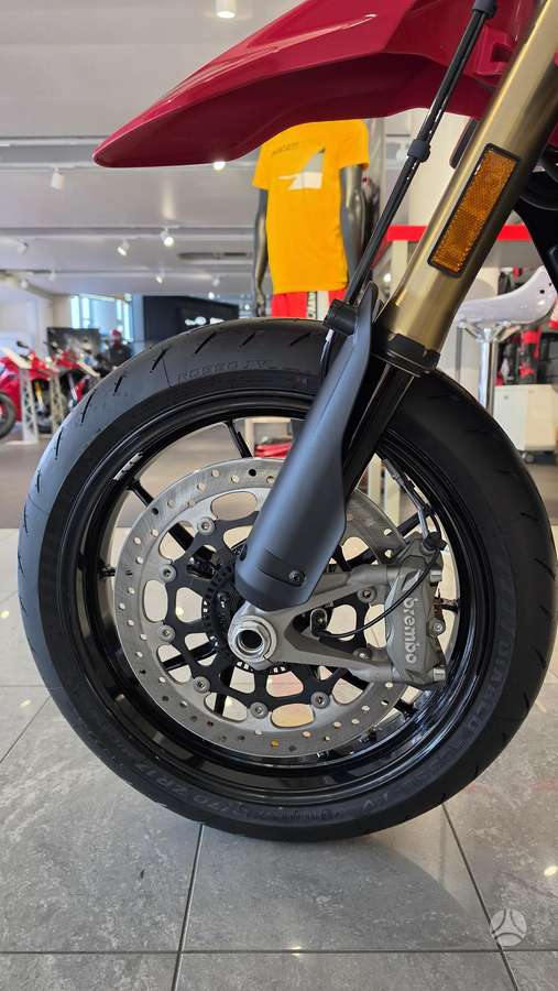 Ducati Hypermotard 659cc, supermoto