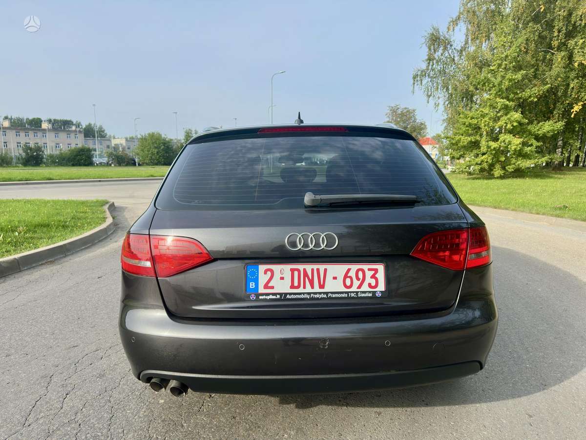 Audi A4, 2.0 l., Универсал