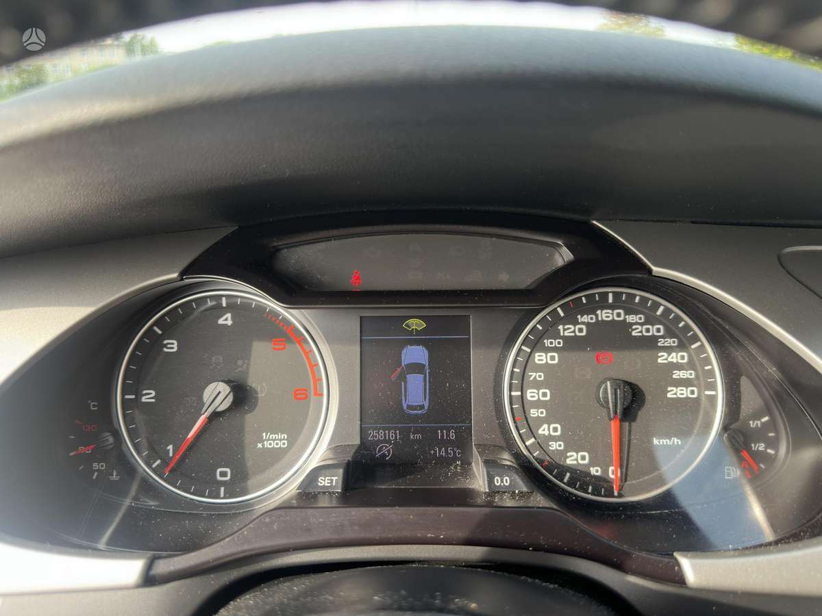 Audi A4, 2.0 l., Универсал