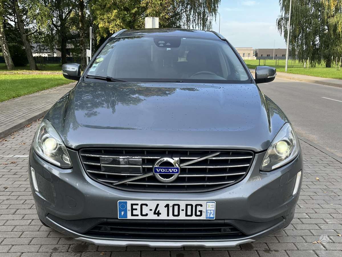 Volvo XC60 - 2