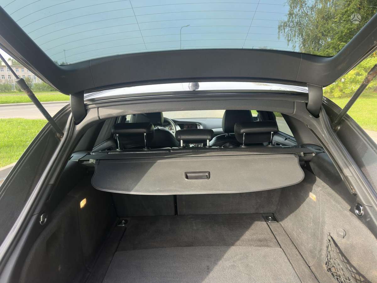 Audi A4, 2.0 l., Универсал