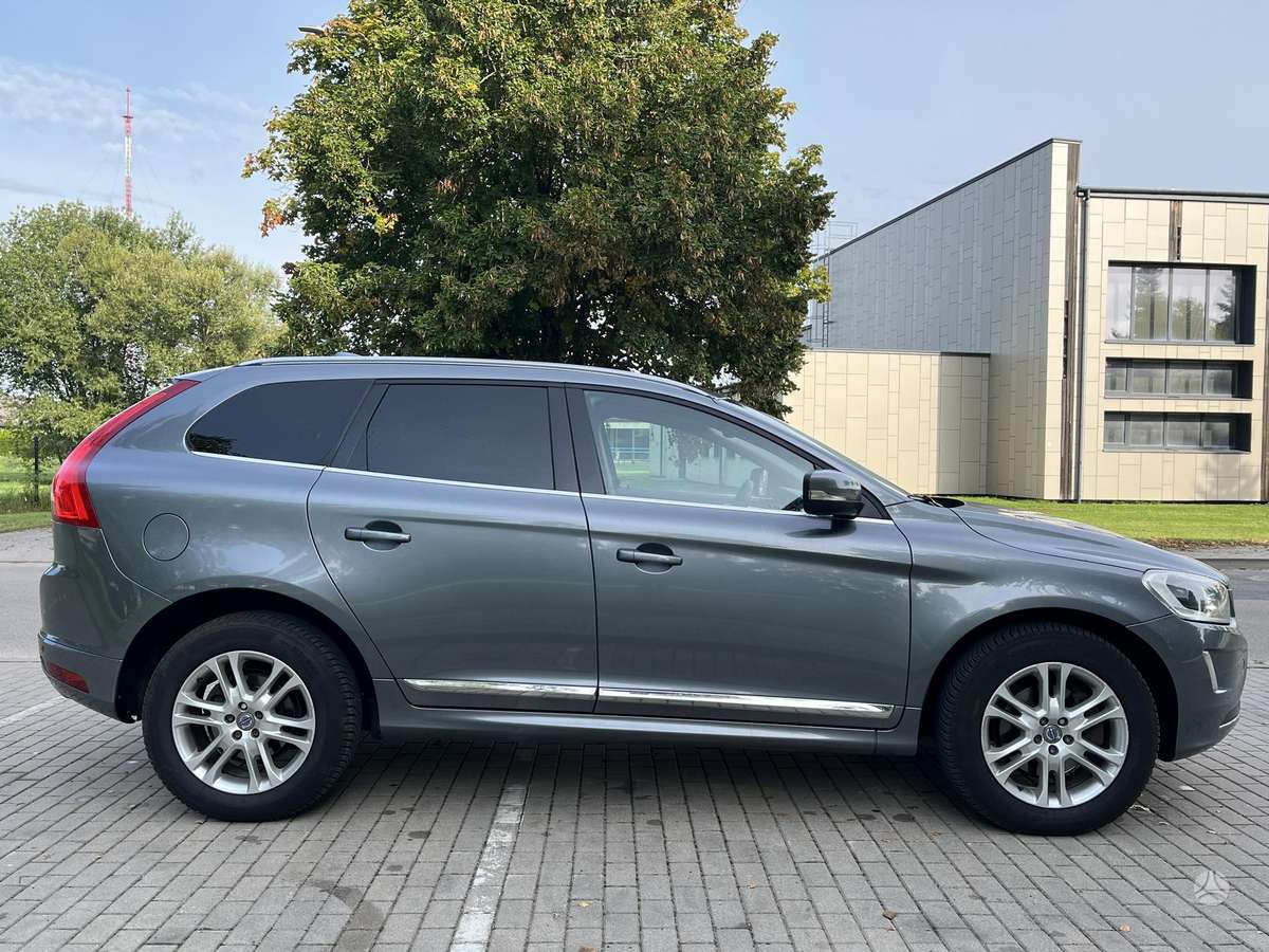 Volvo XC60 - 8